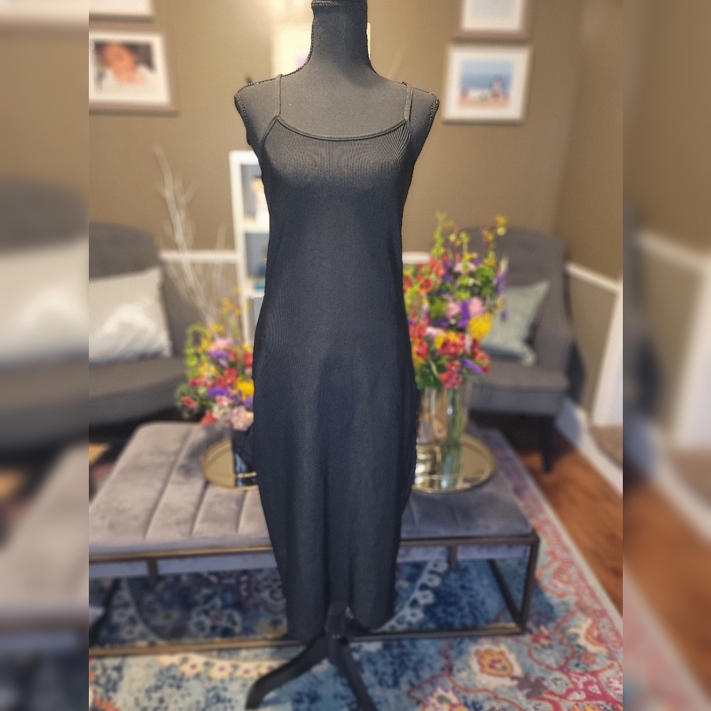 NWOT Black Ribbed Bodycon Dress Size L